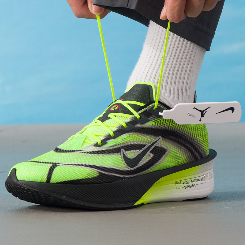 Nike Men's Sports Shoes Zoomx  - Men'S Shoes Zoomx 评论和价格
